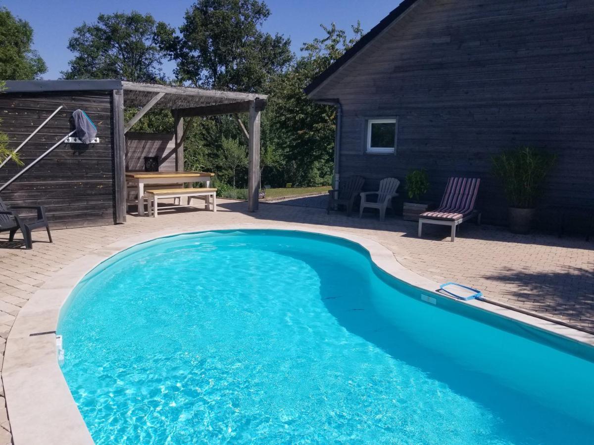 Gite De La Tuillere, Maison Contemporaine En Bois Avec Vue Et Piscine Saint-Aulaire Bagian luar foto